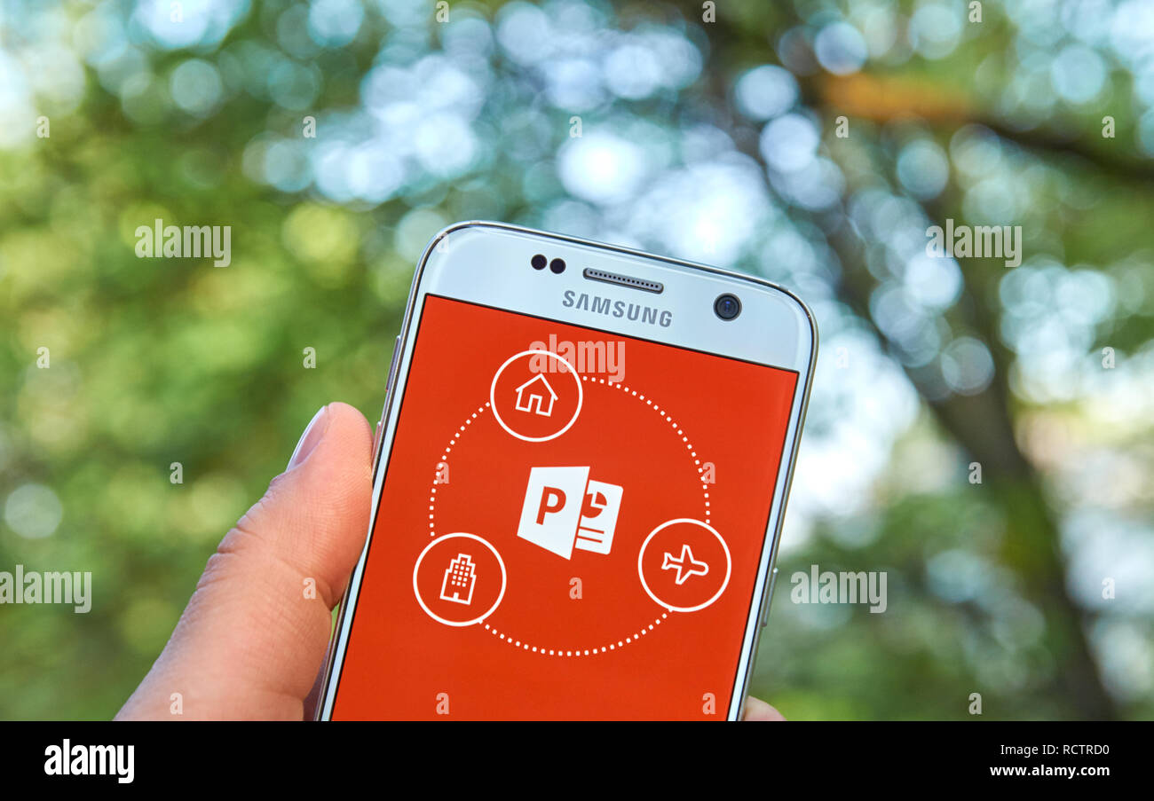 MONTREAL, KANADA - 23. MAI 2016 - Microsoft Office PowerPoint Anwendung auf Samsung S7. Stockfoto