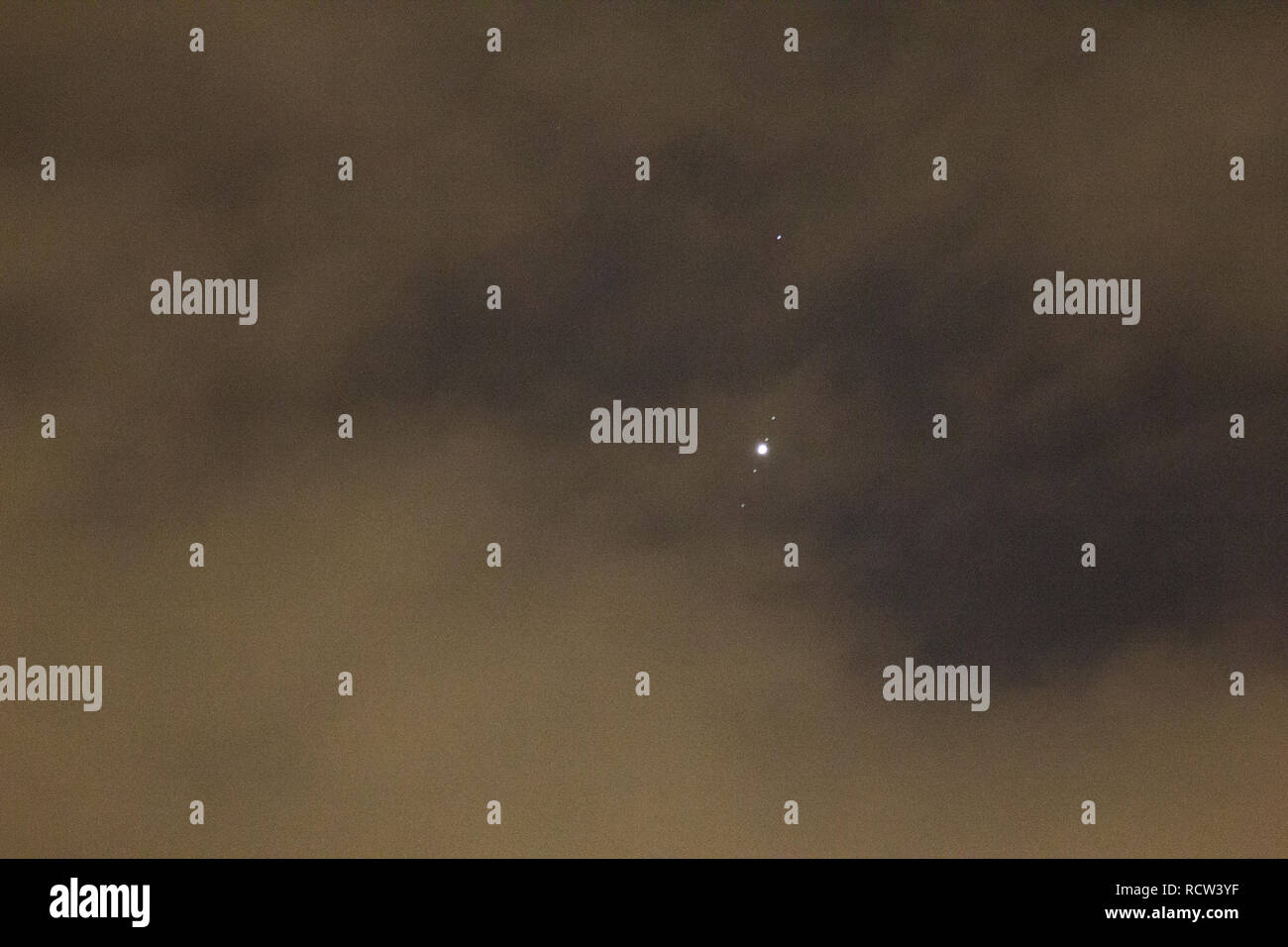 Jupiter galilean satellites -Fotos und -Bildmaterial in hoher Auflösung ...