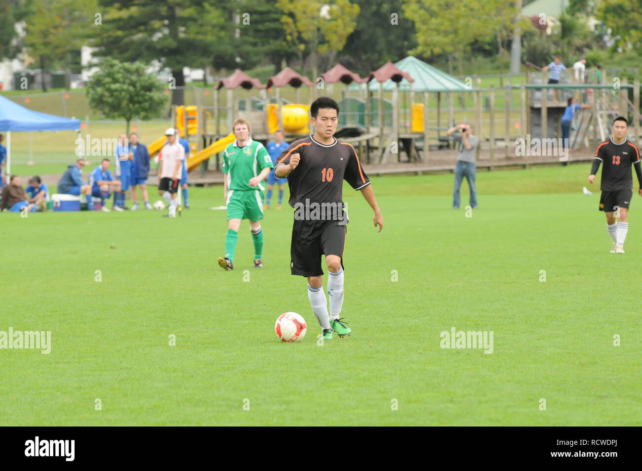 Auckland Sonntag League, Pakuranga United vs Böhmischen Celtic Stockfoto