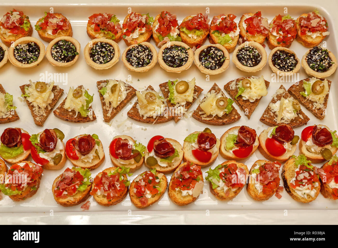 Kleine Bissen Party Food Buffet Auswahl Stockfoto