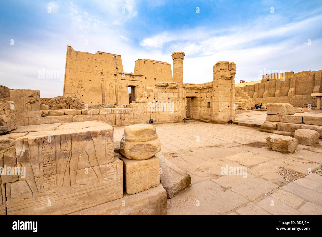 Die Ruinen der Tempel des Horus von Edfu in Idfu Ägypten Stockfoto
