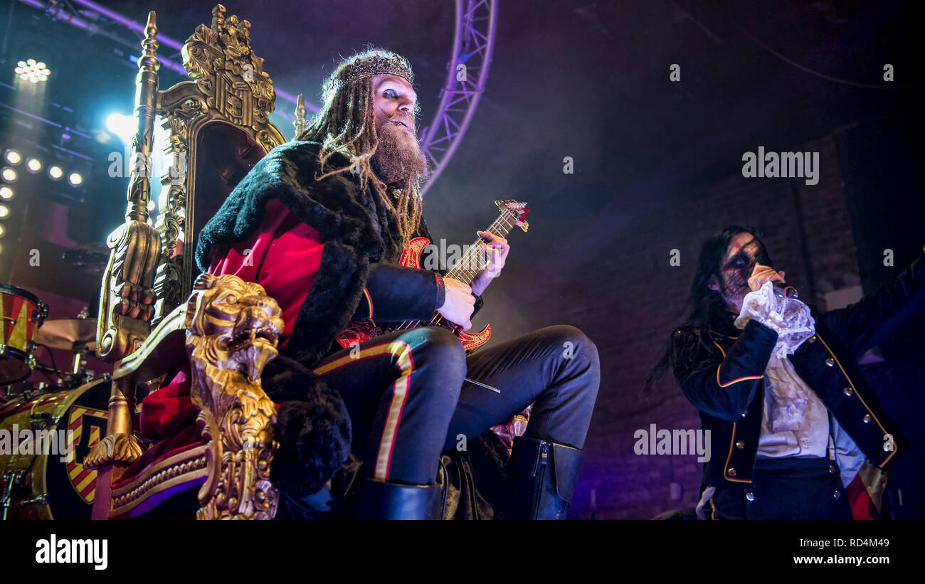 Glasgow, Schottland, Großbritannien. 16. Januar, 2019. Deutsche Metal-band Avatar spielen zu einem verpackten Glasgow der Garage, Kredit: Stuart Westwood/Alamy Leben Nachrichten Veranstaltungsort Stockfoto