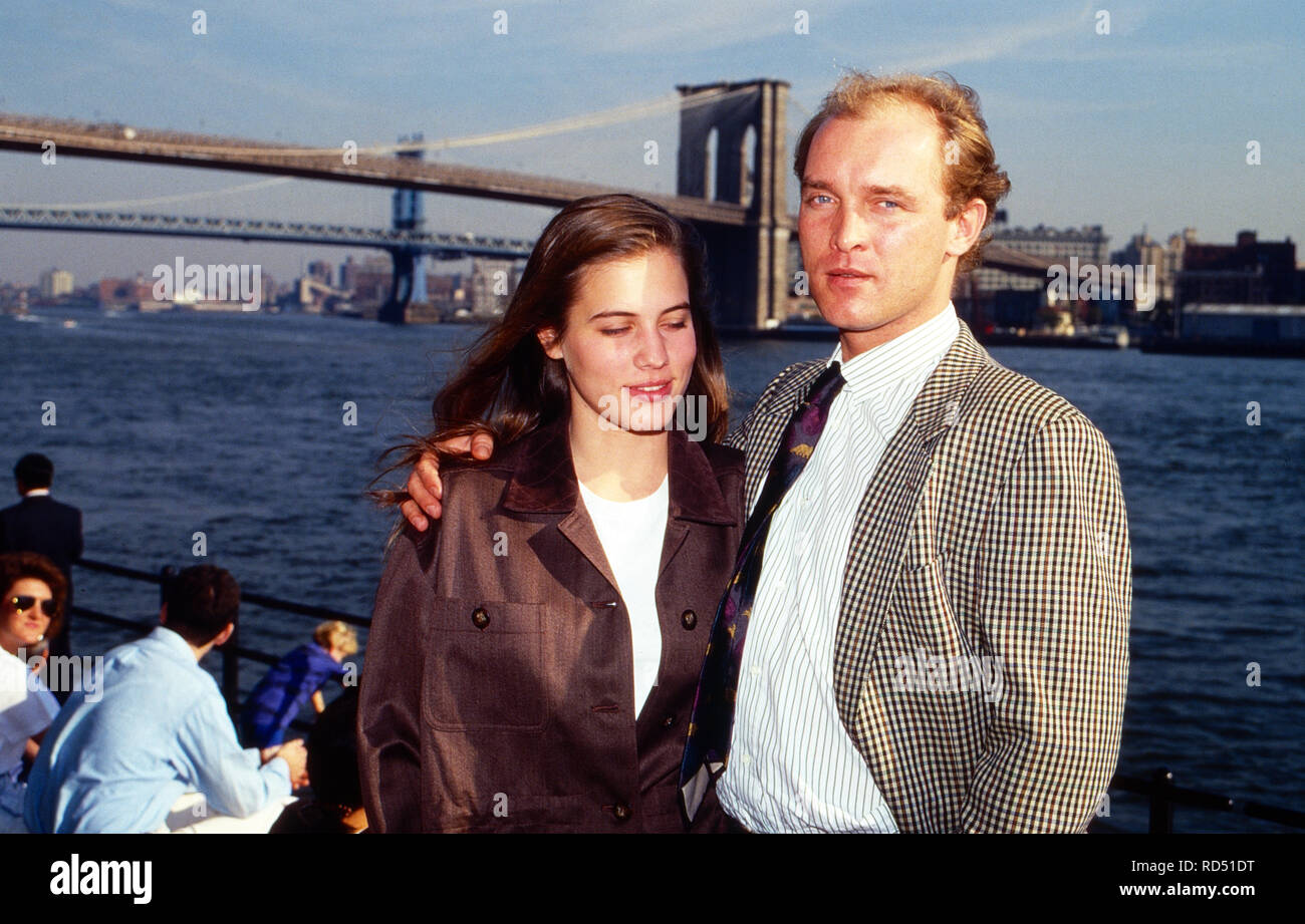 Carl Eduard von Bismarck-Schönhausen, mit seiner zweiten Ehefrau Celia Demaurex in New York, USA 2000. Carl Eduard von Bismarck-Schoenhausen mit seiner zweiten Frau Celia Demaurex in New York, USA 2000. Stockfoto