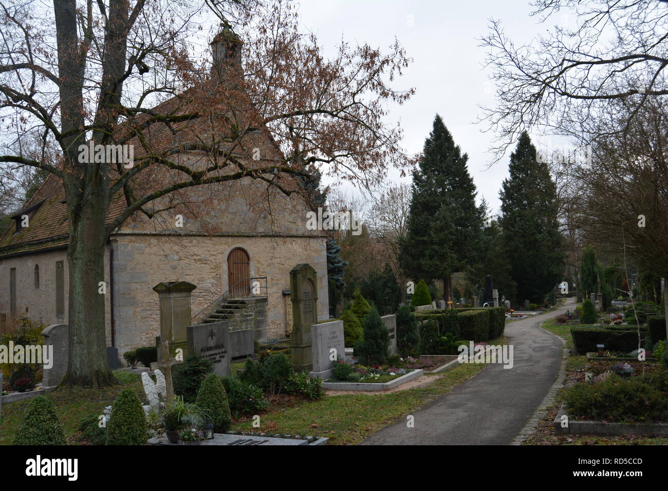 Friedhof in den malerischen, mittelalterlichen Rothenburg einen Friedhof in den malerischen, mittelalterlichen Rothenburg, Deutschland. Stockfoto