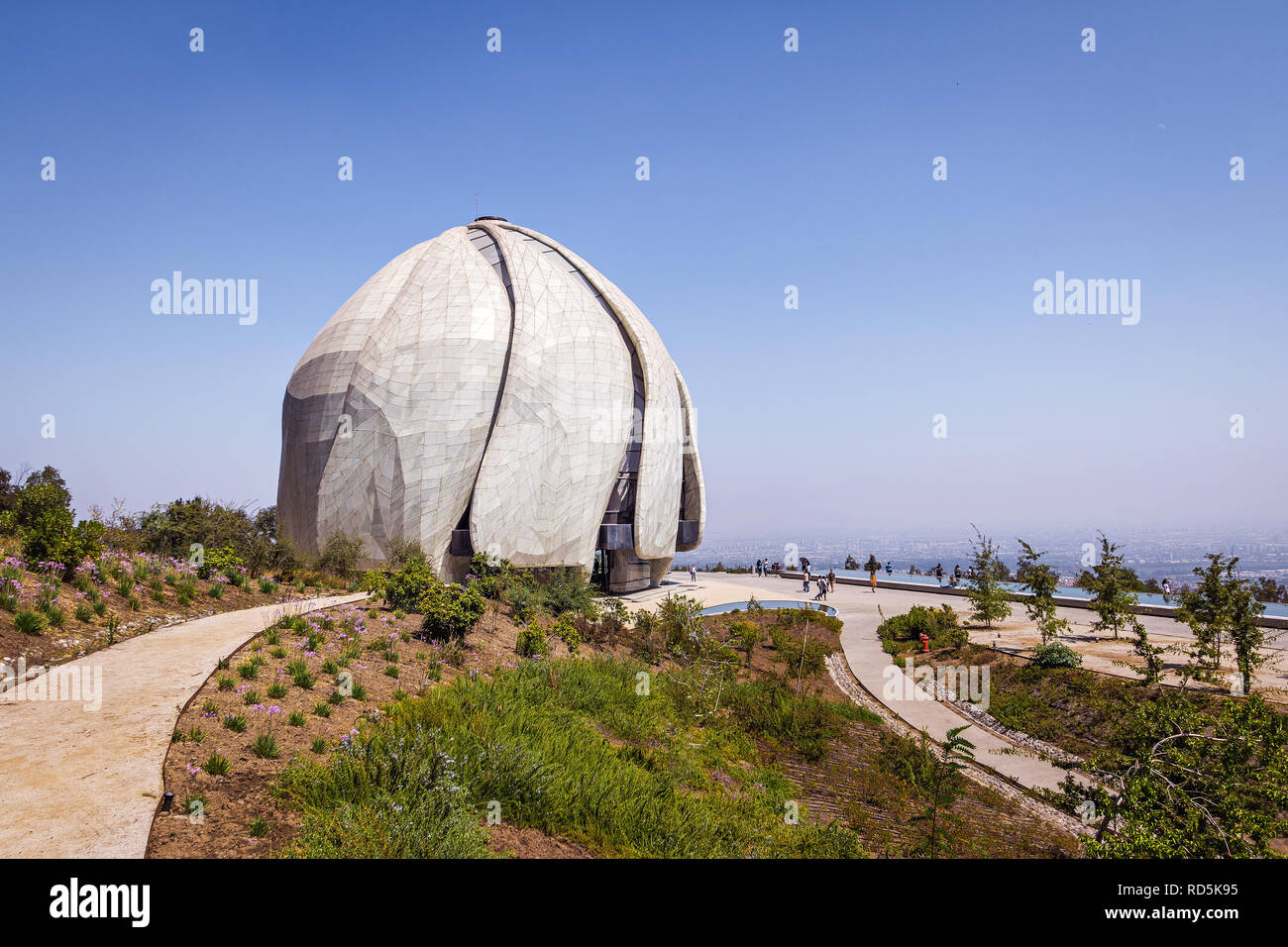 Haus der Andacht der Bahai Tempel und Anden - Santiago, Chile Stockfoto