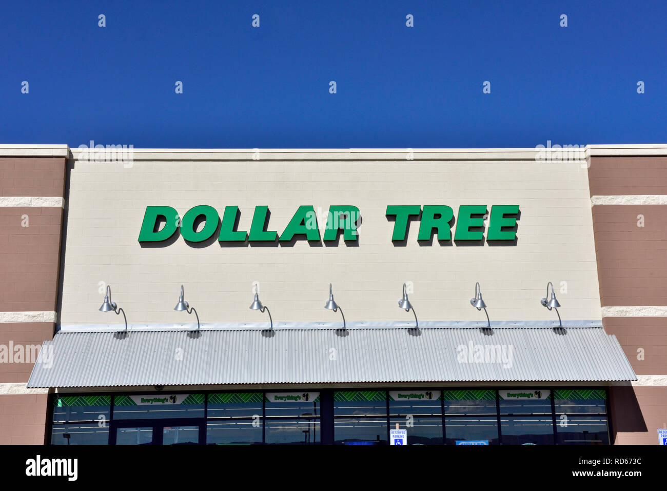 Dollar Tree Store Anmelden an der Außenseite des Gebäudes Stockfoto