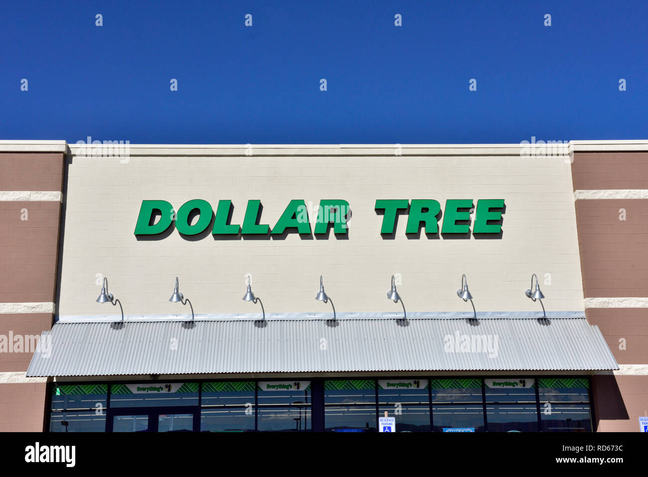 Dollar Tree Store Anmelden an der Außenseite des Gebäudes Stockfoto