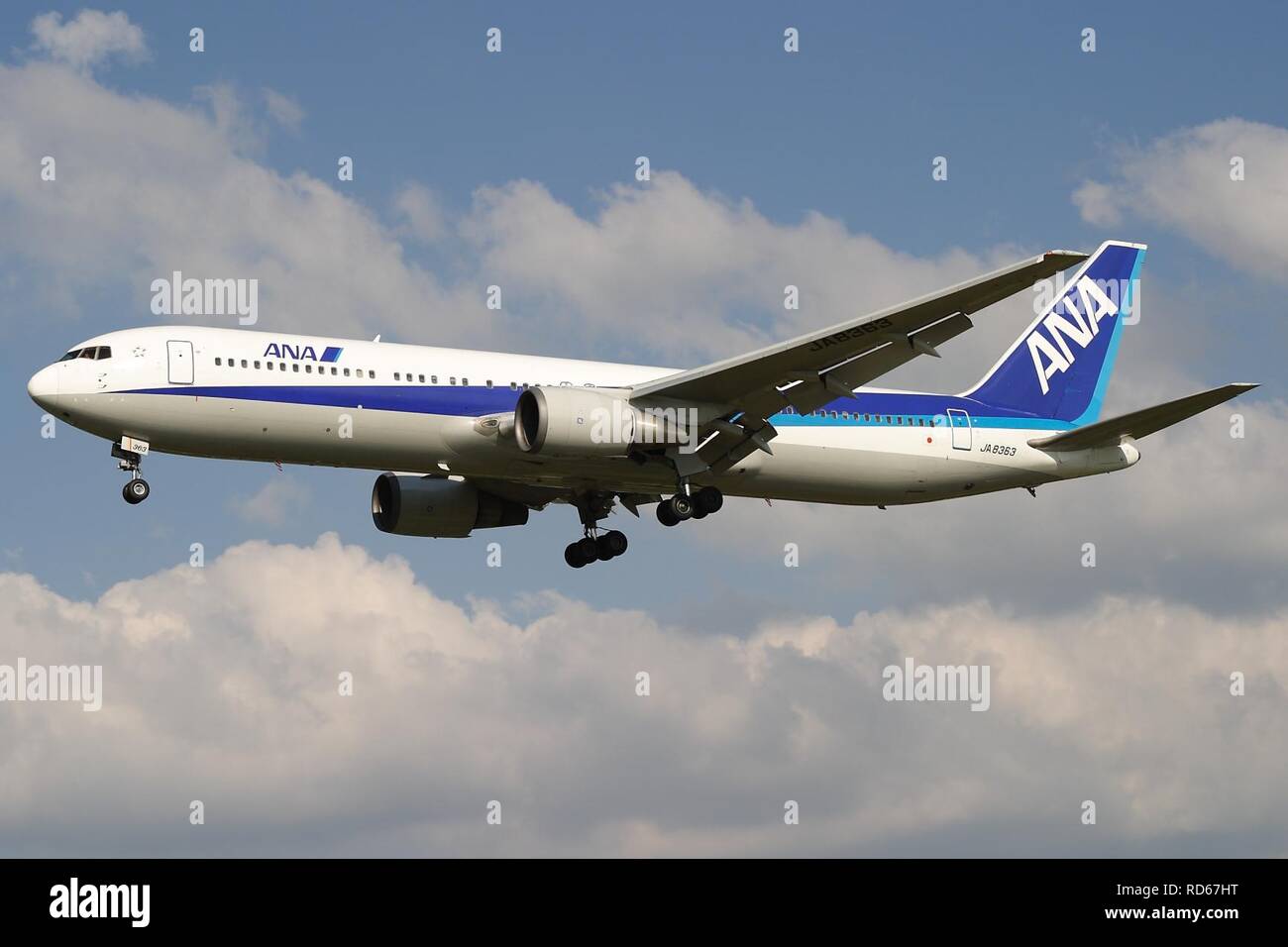 AllNipponAirways B 767-300 Fukuoka 20090913155758. Stockfoto