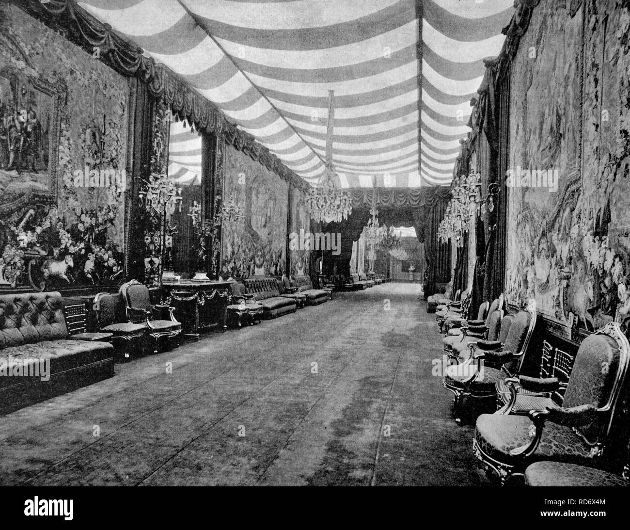 Eines der ersten Autotype Fotos von La Grande Galerie des fêtes de L'Elysee, Paris, Frankreich, um 1880 Stockfoto