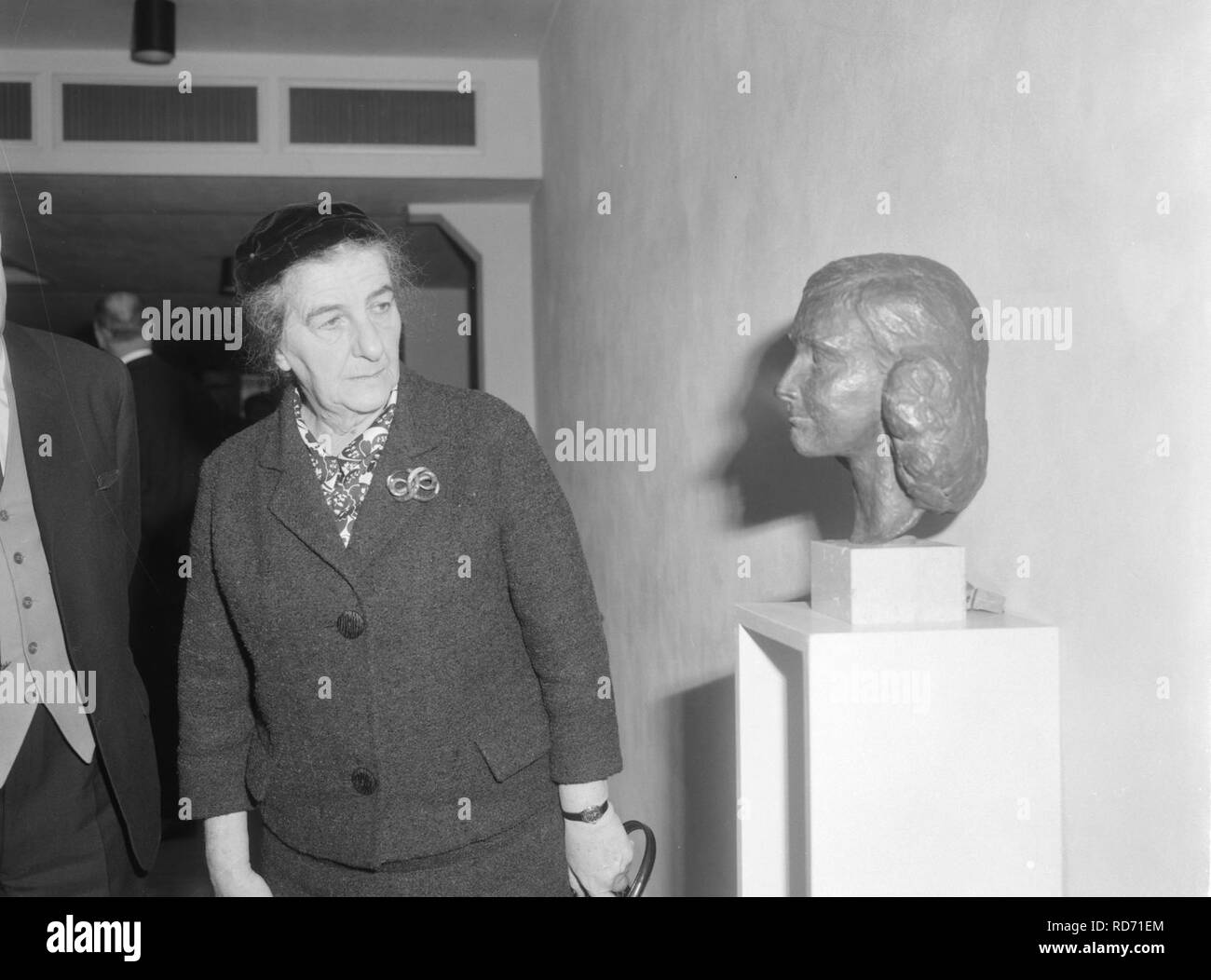 Amsterdam. Minister van Buitenlandse Zaken van Israel nicht Golda Meir Bestanddeelnr bezocht, 916-1027. Stockfoto