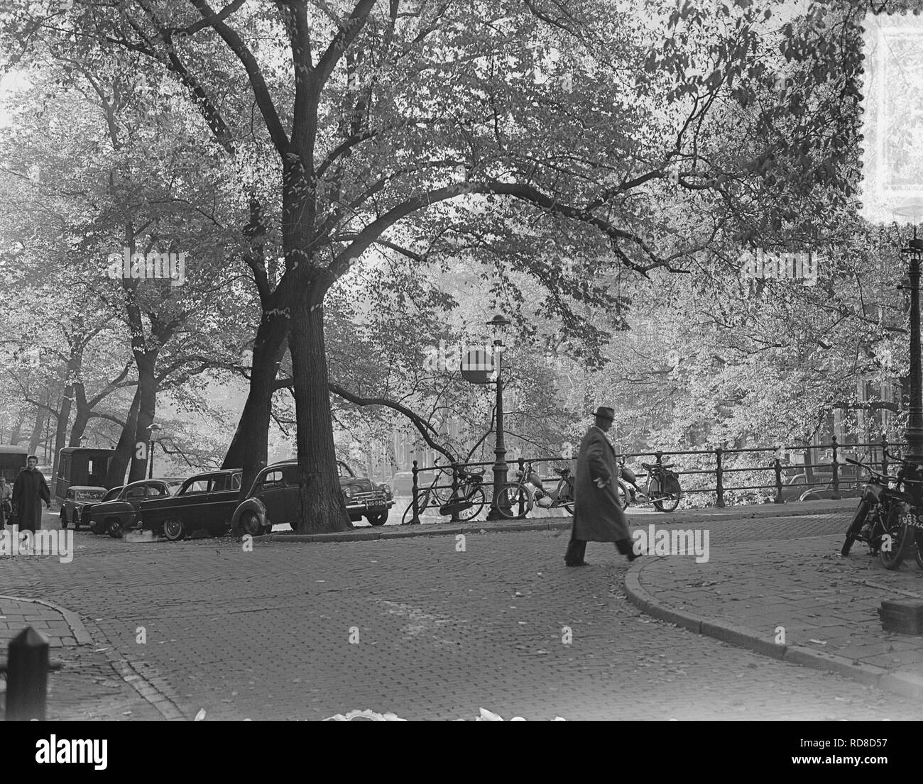 Amsterdamse Grachten in Bestanddeelnr herfsttooi, 907-4137. Stockfoto