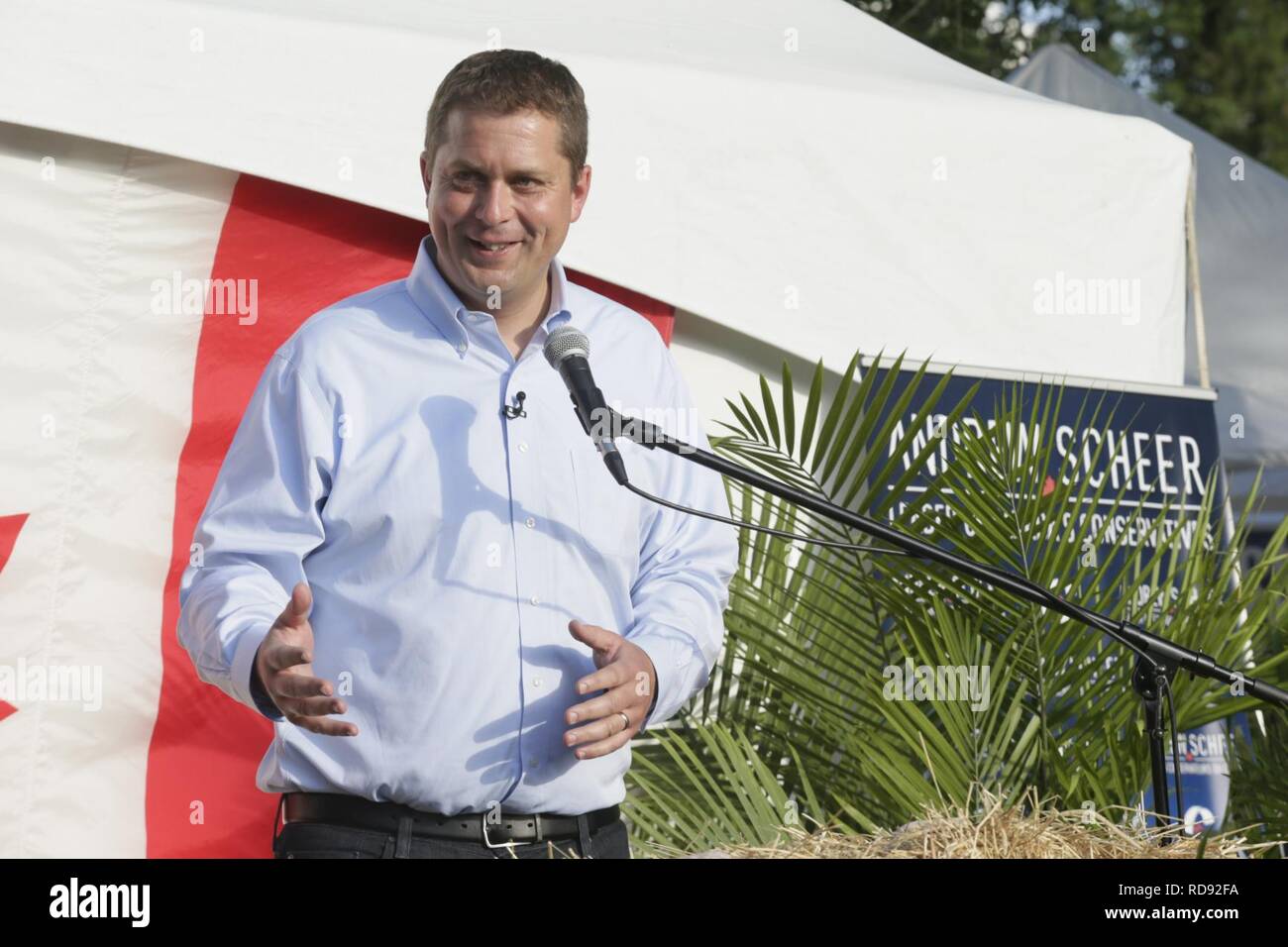 Andrew Scheer in Wilmot - 2018 (29031279687). Stockfoto