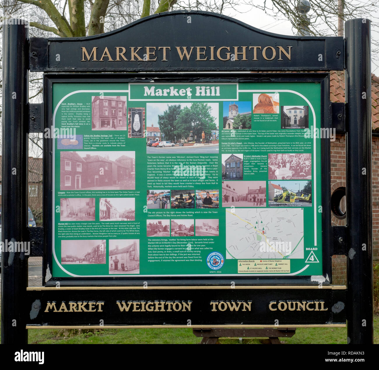Touristische Information Board bei Market Weighton, Yorkshire, England, Großbritannien Stockfoto
