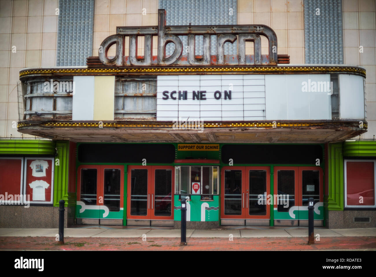 Der geschlossene Kino, hine auf'. Auburn, New York. Stockfoto