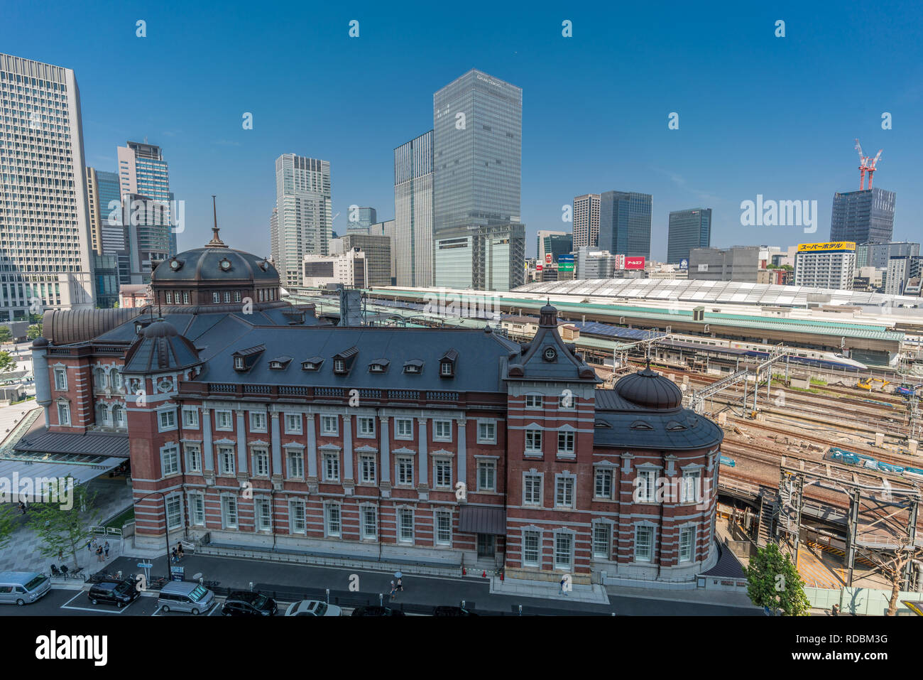 Tokyo, Chiyoda Bezirk - August 8, 2018: Luftaufnahme von Tokyo Station und Marunouchi Bezirk Stockfoto