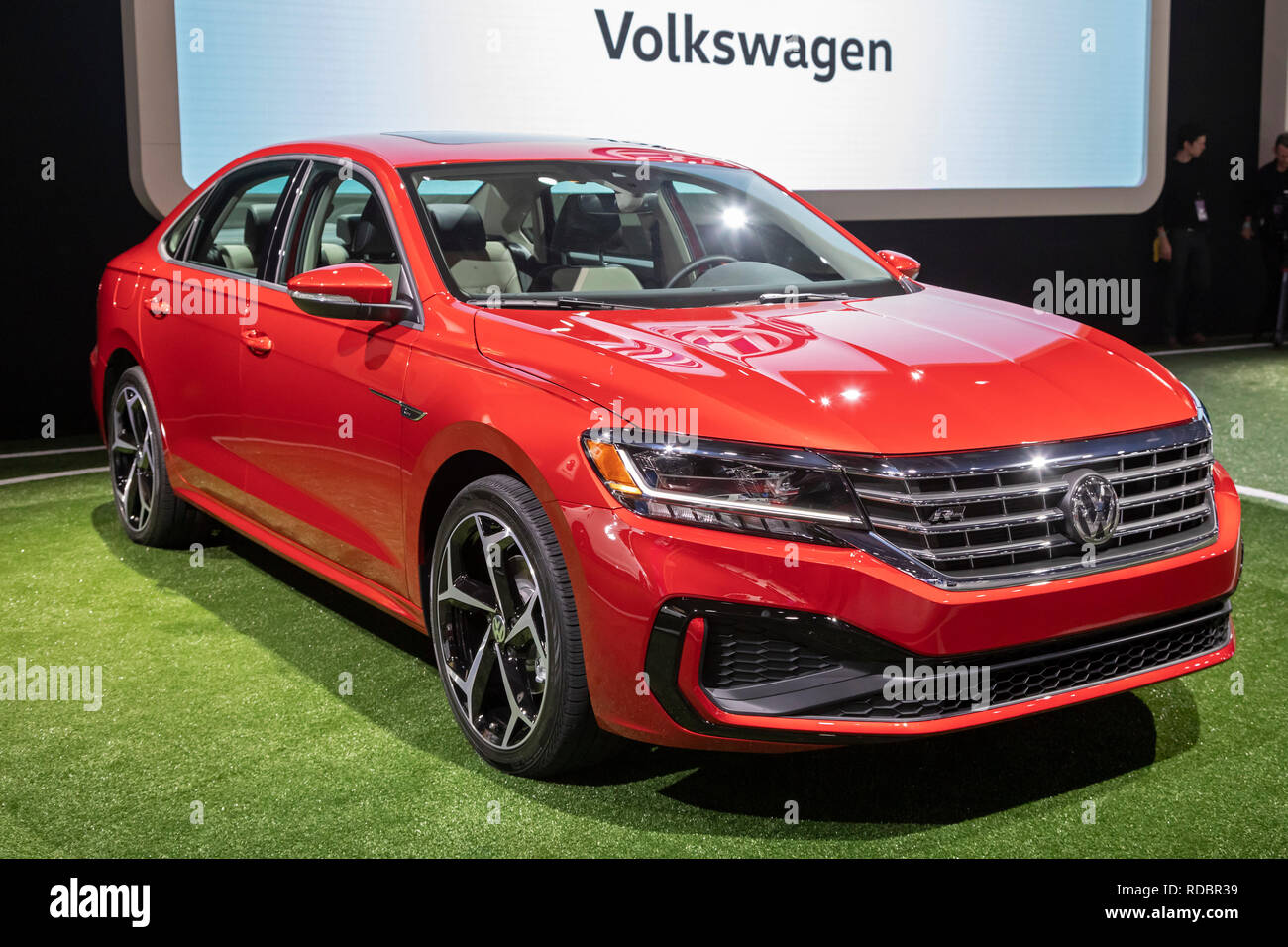 Detroit, Michigan - Die 2020 Volkswagen Passat auf der North American International Auto Show. Stockfoto