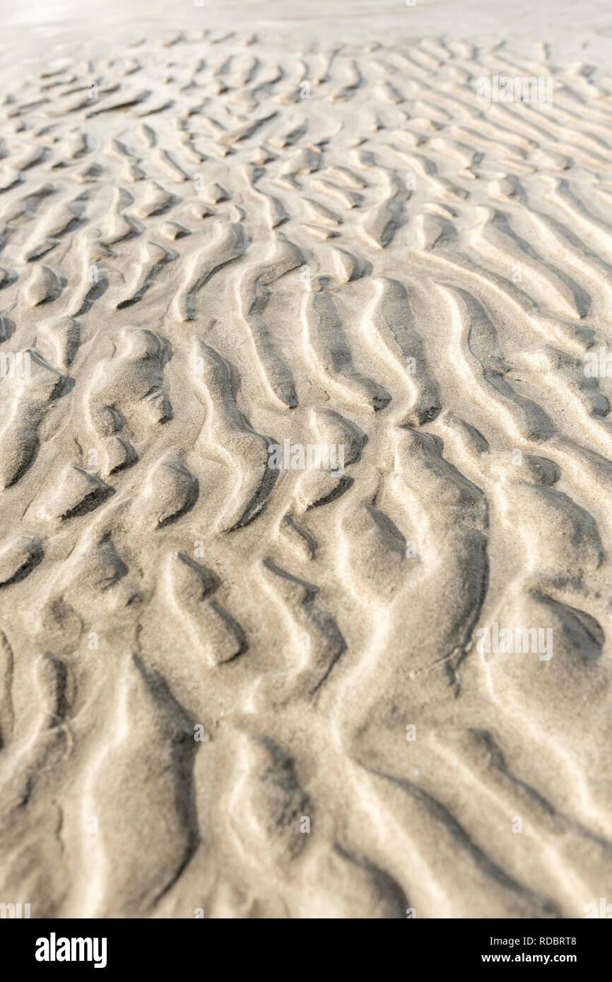 Beruhigende Muster auf einem sandigen Strand bei Ebbe, Isle of Lewis, Äußere Hebriden, Schottland, UK Stockfoto