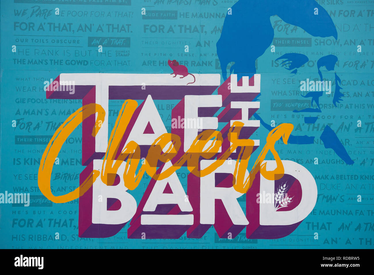 Glasgow, UK - 14. Januar 2019. Minister für Europa, Migration und internationale Entwicklung Ben Macpherson stellt ein neues Wandbild feiern das Leben Stockfoto