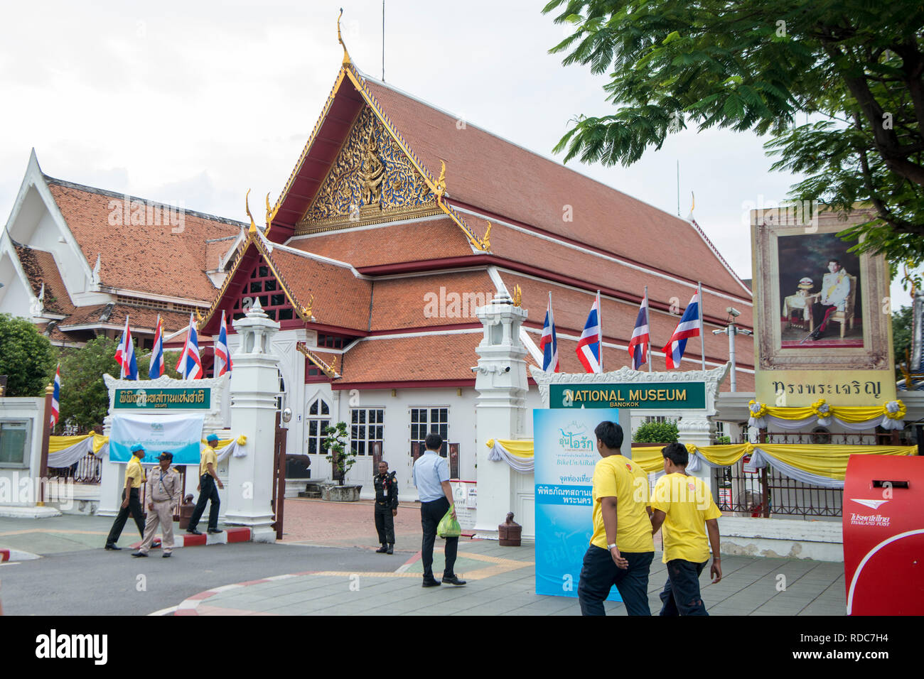 Die Bangkok Nationalmuseum in Banglamphu in Bangkok in Thailand in Südostasien. Thailand, Bangkok, November 2018 Stockfoto