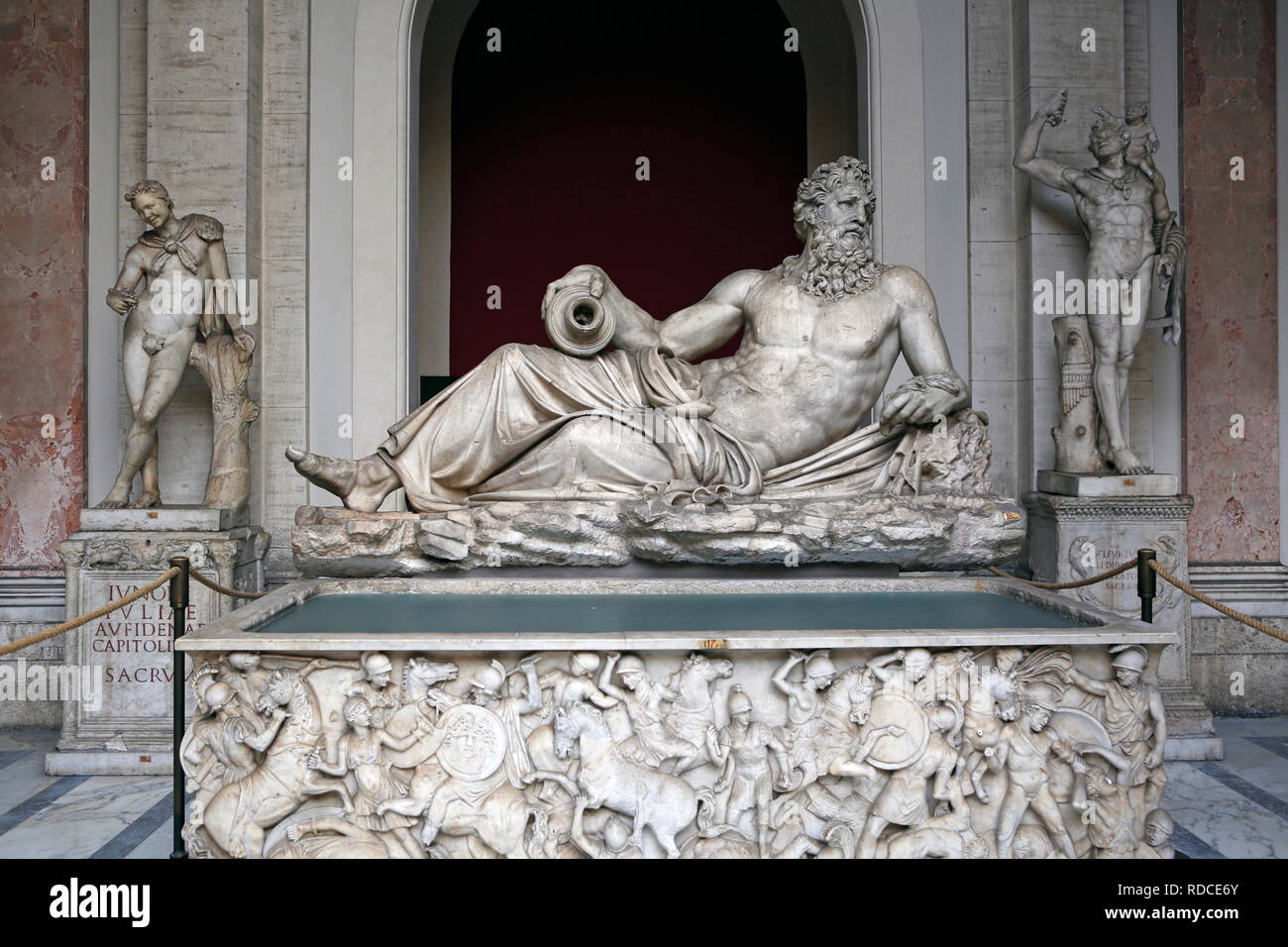 Tigris Statue an der Vatikanischen Museen, Vatican Museum, Vatikanstadt, Italien Stockfoto