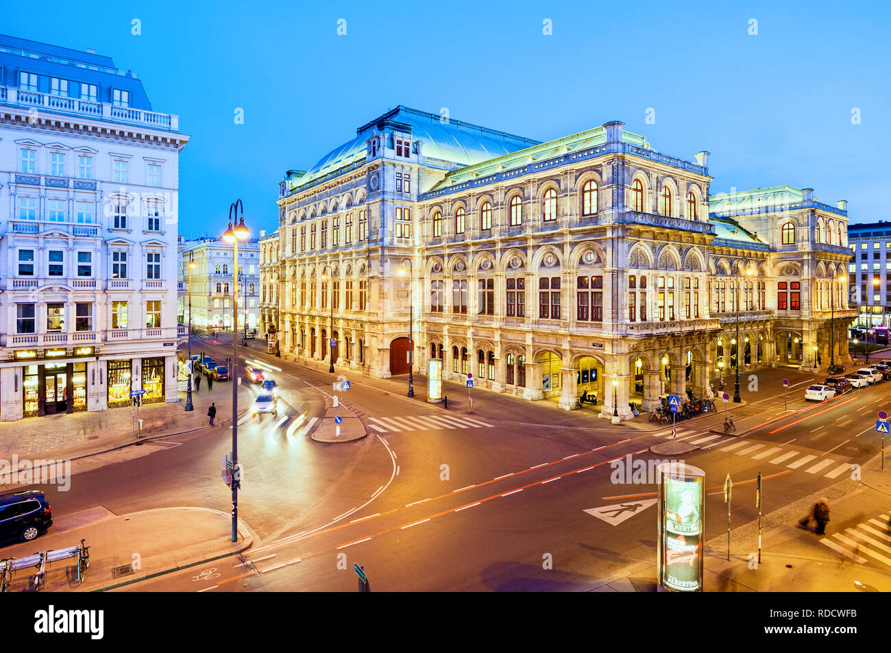 Wiener Staatsoper Die Wiener Staatsoper, Wien, Österreich. Stockfoto