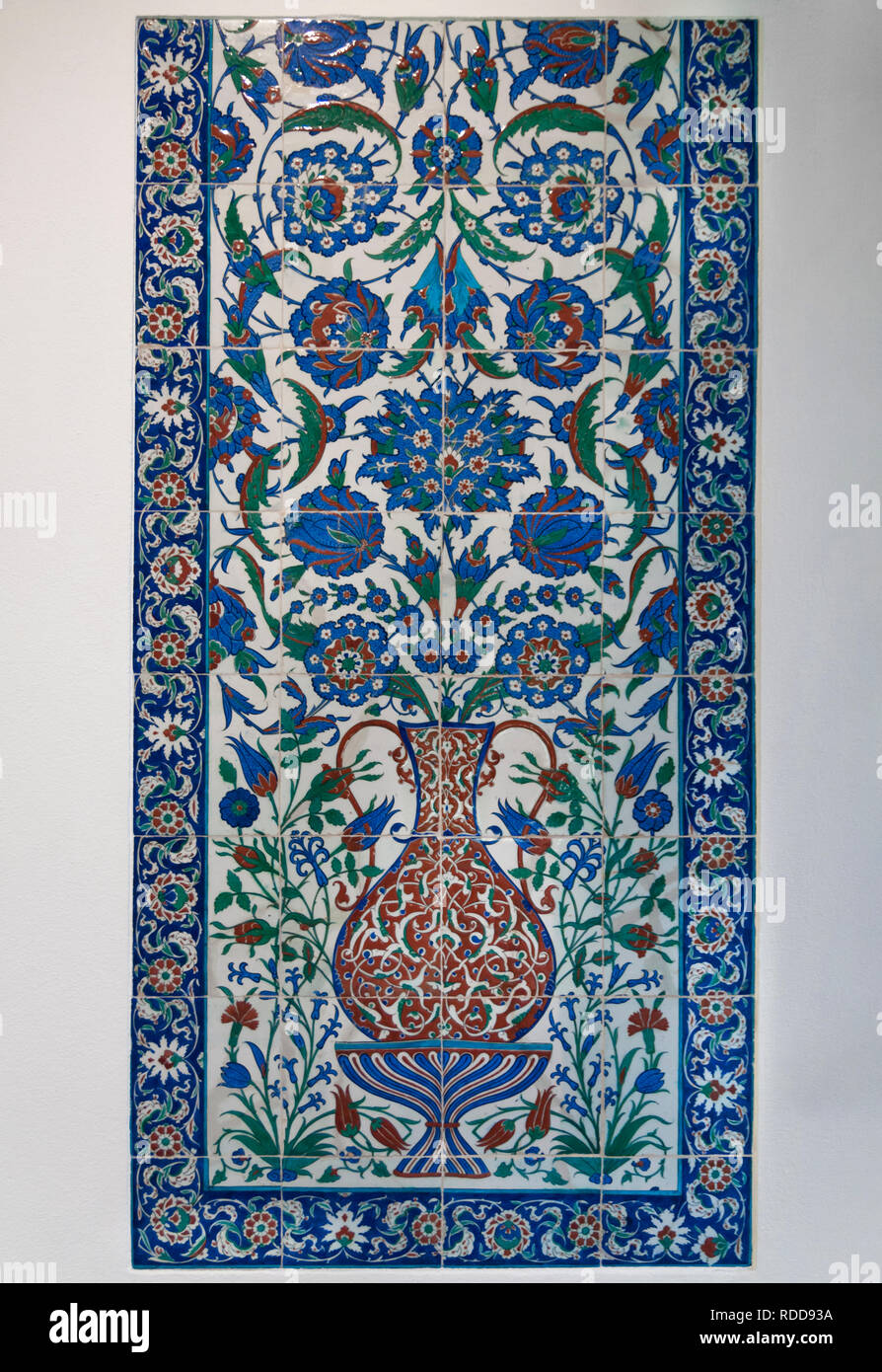Östliche islamische Kunst Sammlung im Museum Calouste Gulbenkian, Lissabon, Portugal Stockfoto