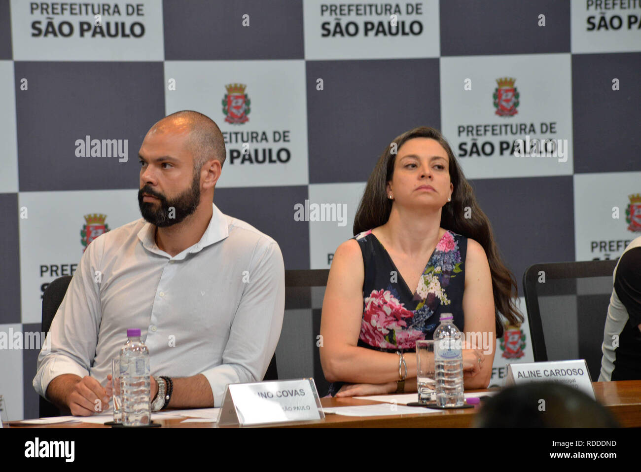 SP - Sao Paulo - 01/17/2019 - Projekt "Tem Sa da" - Rathaus vereint Korinther, Palmeiras und S o Paulo im Kampf gegen die Gewalt gegen Frauen, ein Projekt am Donnerstag Nachmittag vom Bürgermeister unterzeichnet wurde, Bruno Covas, und der Präsident des Clubs. Foto: Hrodrick Oliveira/AGIF Stockfoto