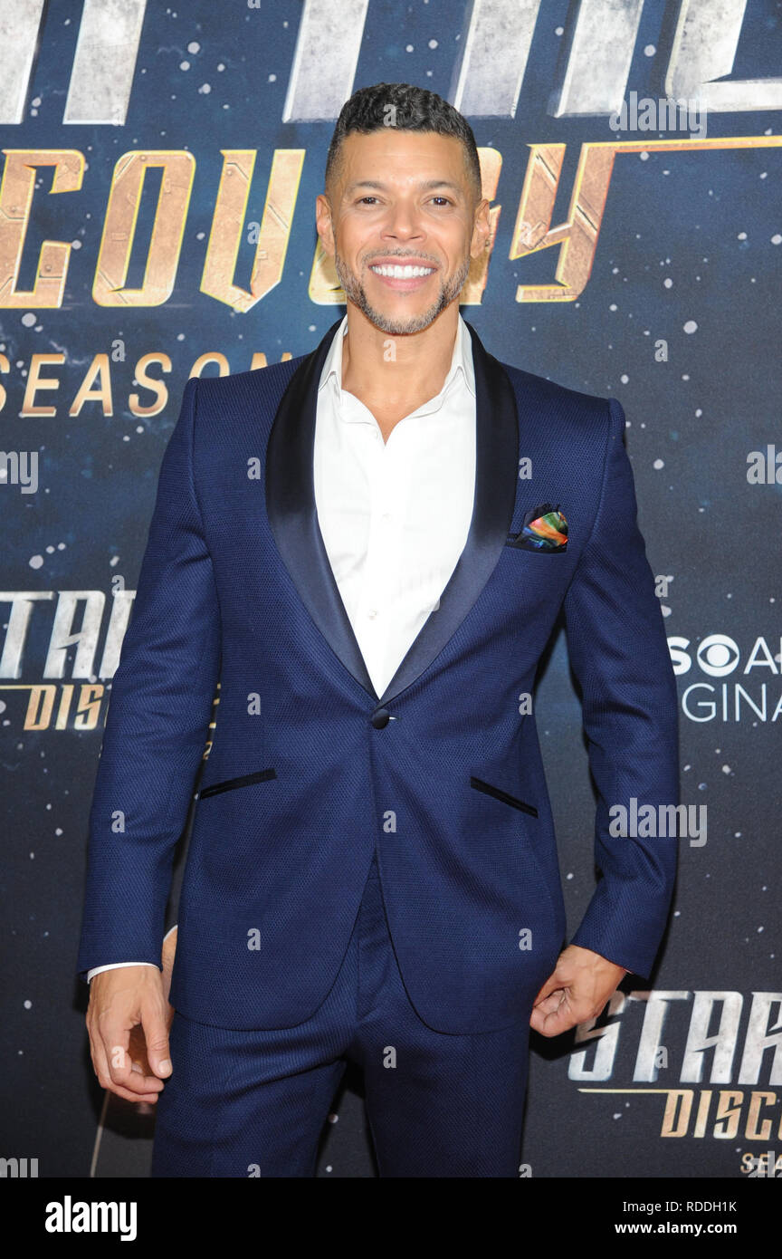 New York, NY, USA. 17 Jan, 2019. Wilson Cruz am Star Trek: Discovery 2 Saison Premiere bei Conrad in New York City am 17. Januar 2019. Quelle: John Palmer/Medien Punch/Alamy leben Nachrichten Stockfoto