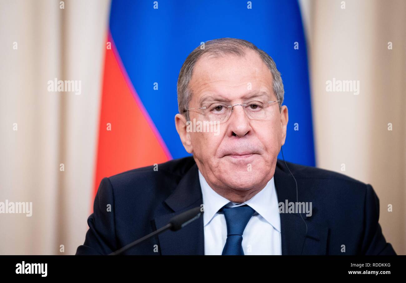 Moskau, Russland. Jan, 2019 18. Sergej Lawrow, Außenminister Russlands, und sein deutscher Kollege eine Pressekonferenz im Gästehaus des Ministers halten. Die wichtigsten Themen der Gespräche wird die Ukraine Krise sein, die Friedensbemühungen in Syrien und den Streit um den INF-Vertrag über das Verbot der nuklearen Mittelstreckenraketen. Credit: Kay Nietfeld/dpa/Alamy leben Nachrichten Stockfoto