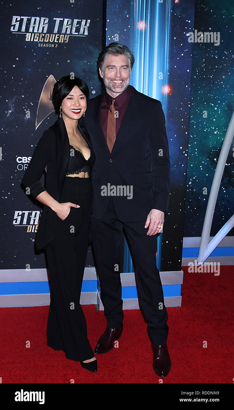 Januar 17, 2019 Darah Trang, Anson Mount besuchen CBS alle Access präsentiert Star Trek Discovery 2 Saison Premiere bei Conrad in New York Januar 17, 2019 Credit: RW/MediaPunch Stockfoto