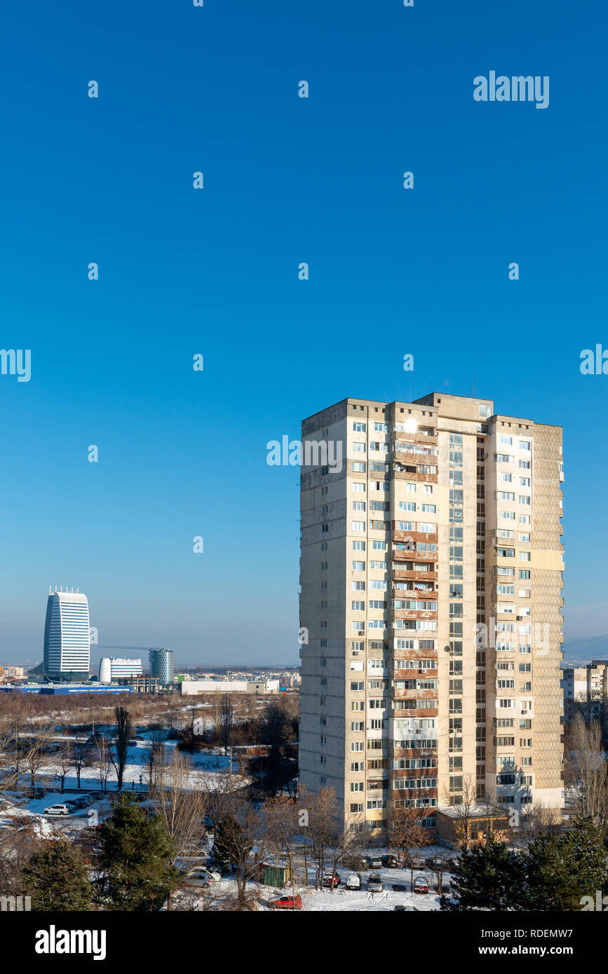 Hochhaus-Wohnblock in Sofia, Bulgarien, Osteuropa, Balkan, EU Stockfoto