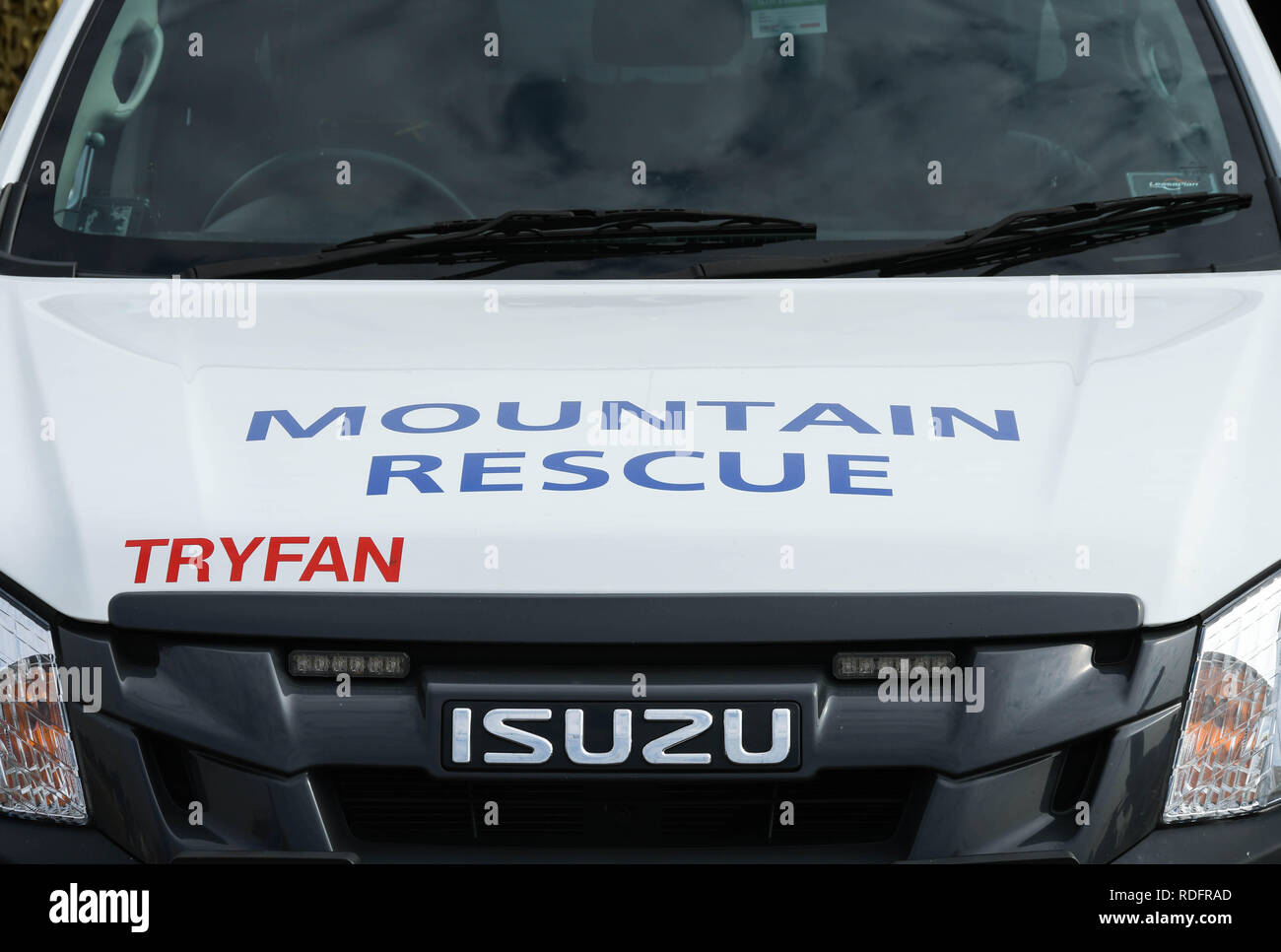 FAIRFORD, ENGLAND - Juli 2018: Nahaufnahme der vor einem 4x4 Fahrzeug durch die Brecon Mountain Rescue Team verwendet.. Stockfoto