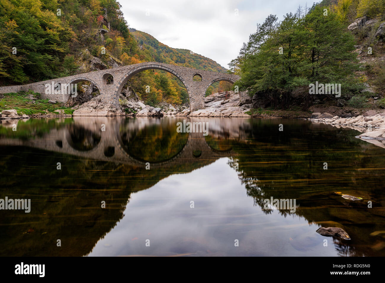 Devil's Bridge, Bulgarien, Arda Fluss Stockfoto