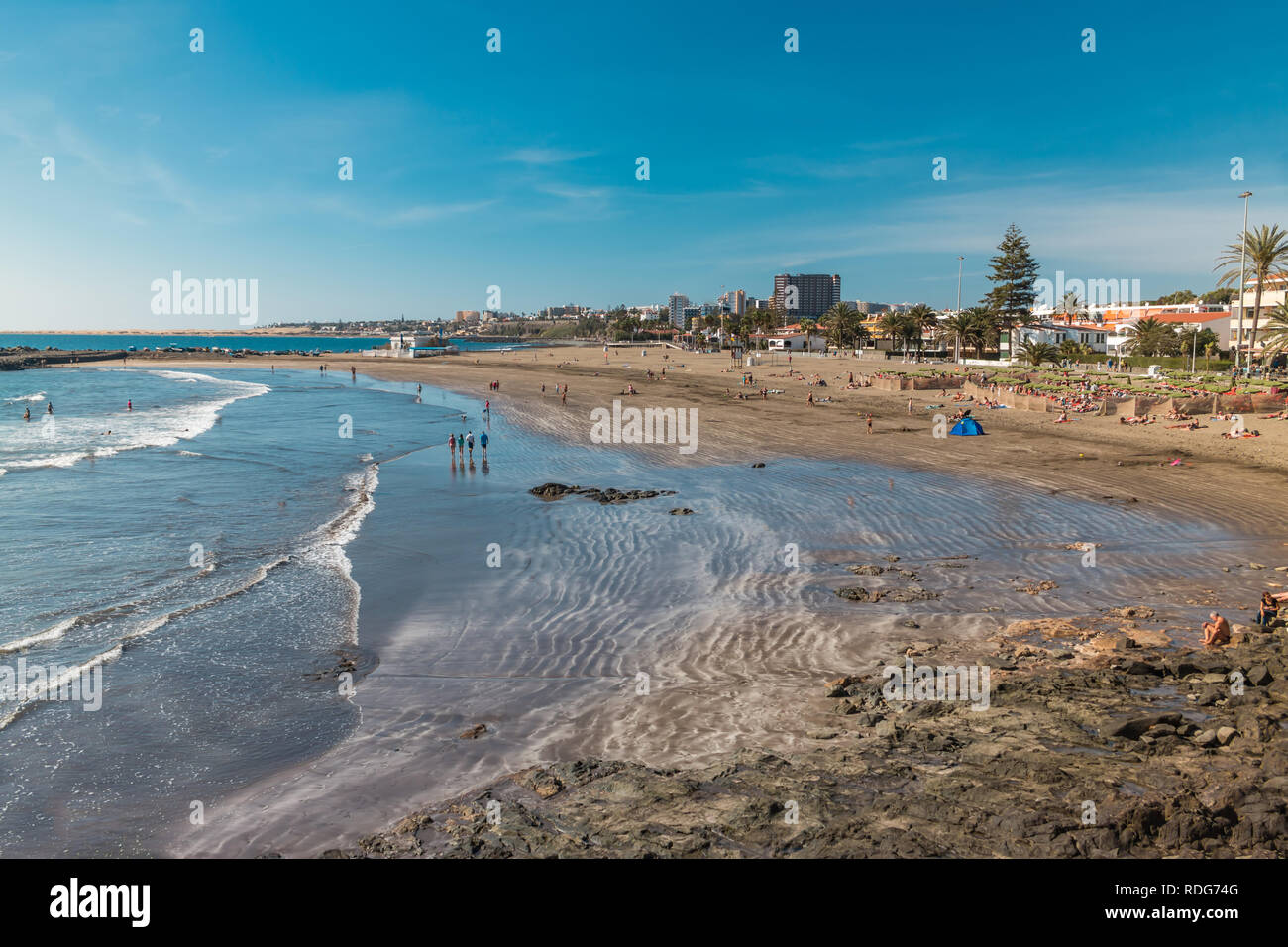 Blick auf den Strand von San Agustin auf Gran Canaria Stockfoto