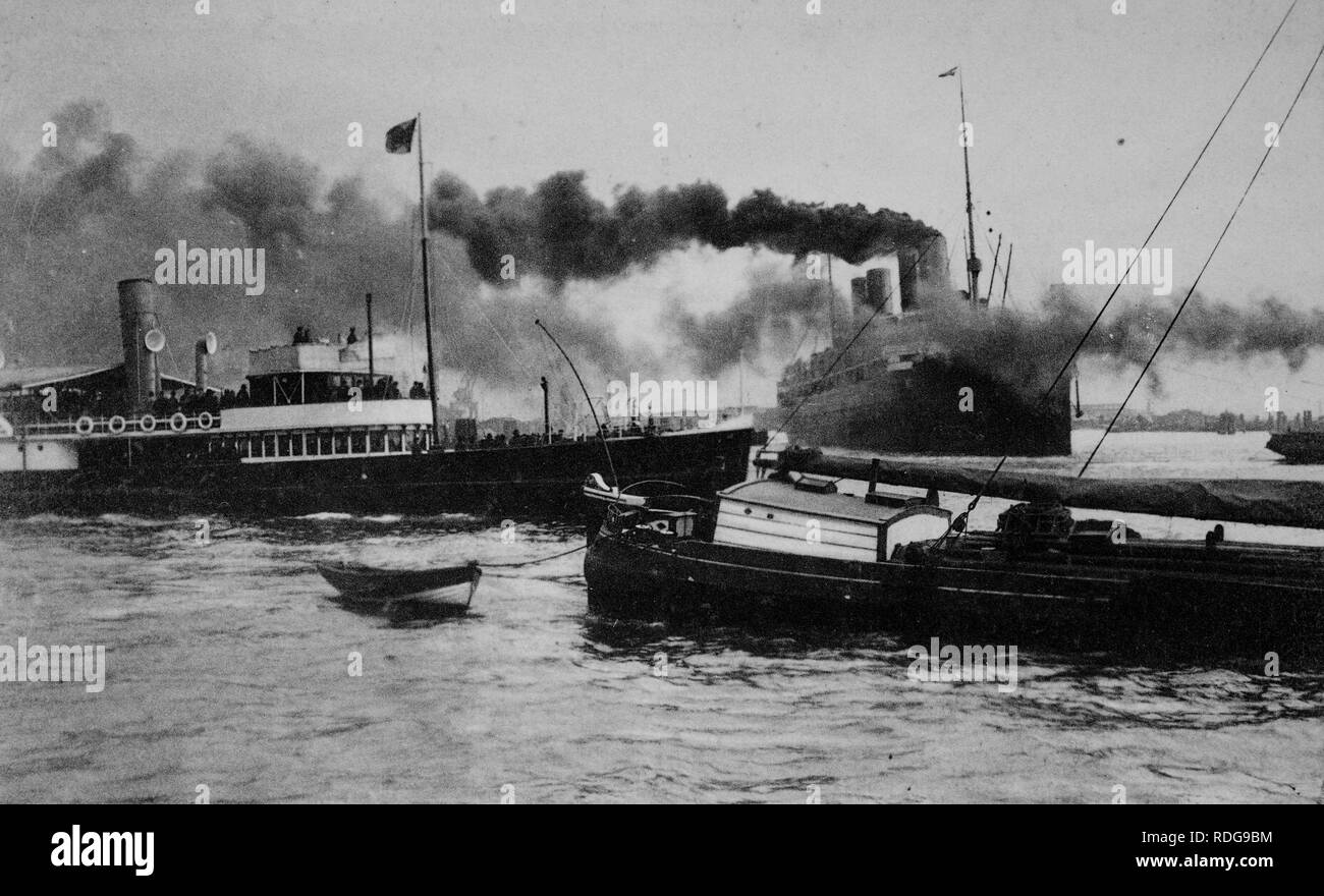 Dampfgarer Deutschland verlassen den Hafen, Hamburg, historisches Foto von um 1899 Stockfoto