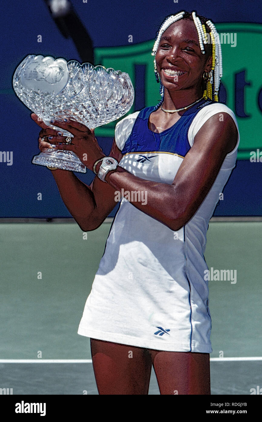 Venus Williams konkurrieren auf dem 1998 Lipton Tennis Meisterschaften Stockfoto