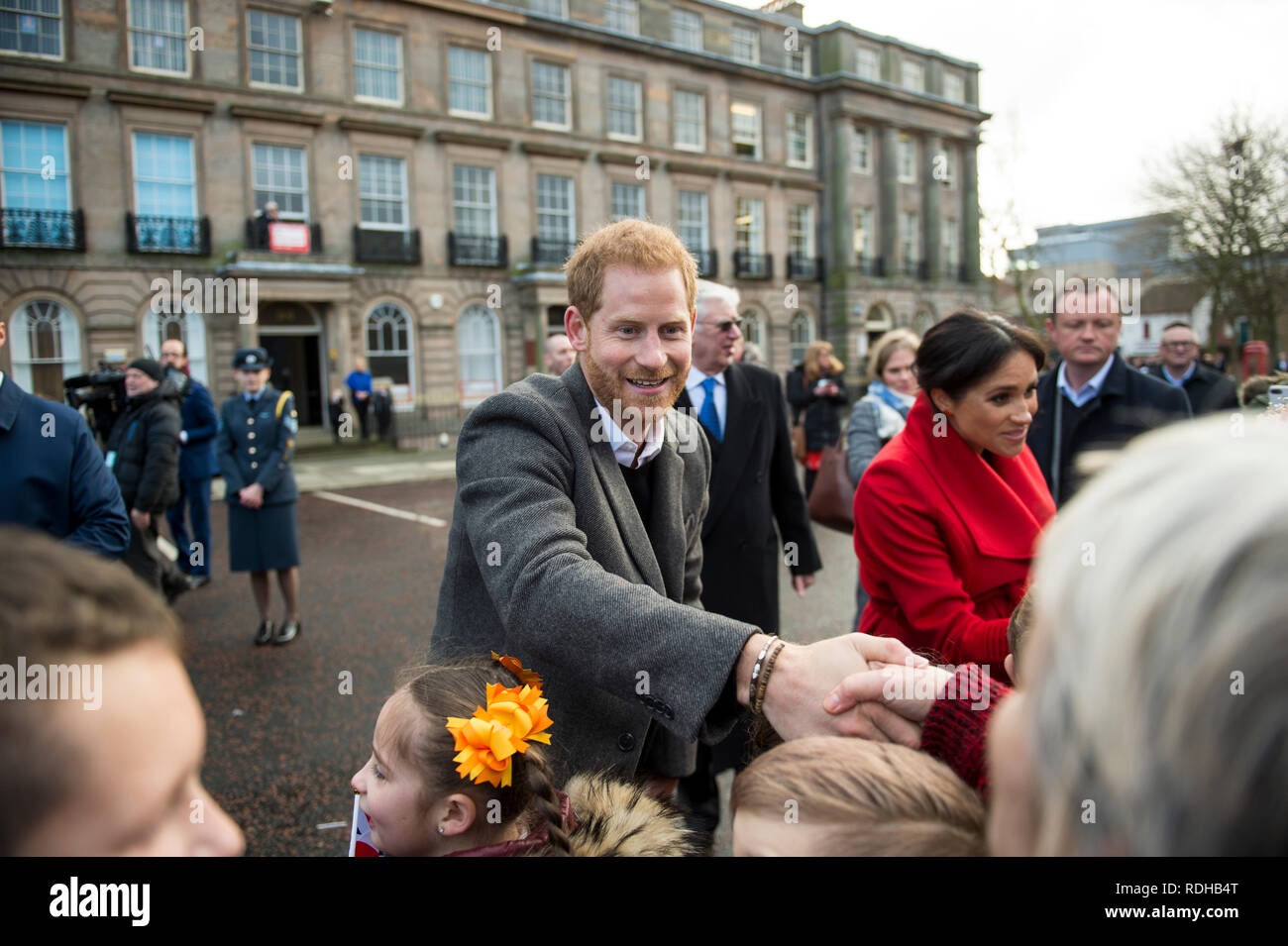 Birkenhead/Großbritannien. 14. Januar 2019. Prinz Harry und Meghan Markle, der Herzog und die Herzogin von Sussex, in Birkenhead für eine Vielzahl öffentlicher Verpflichtungen. Stockfoto