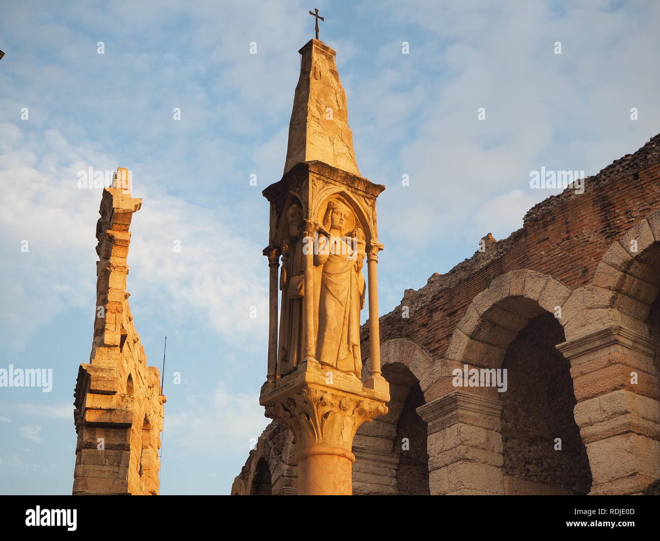 Verona, Italien. Die Arena von Verona ist ein Römisches Amphitheater im Zentrum der Stadt, im ersten Jahrhundert Stockfoto