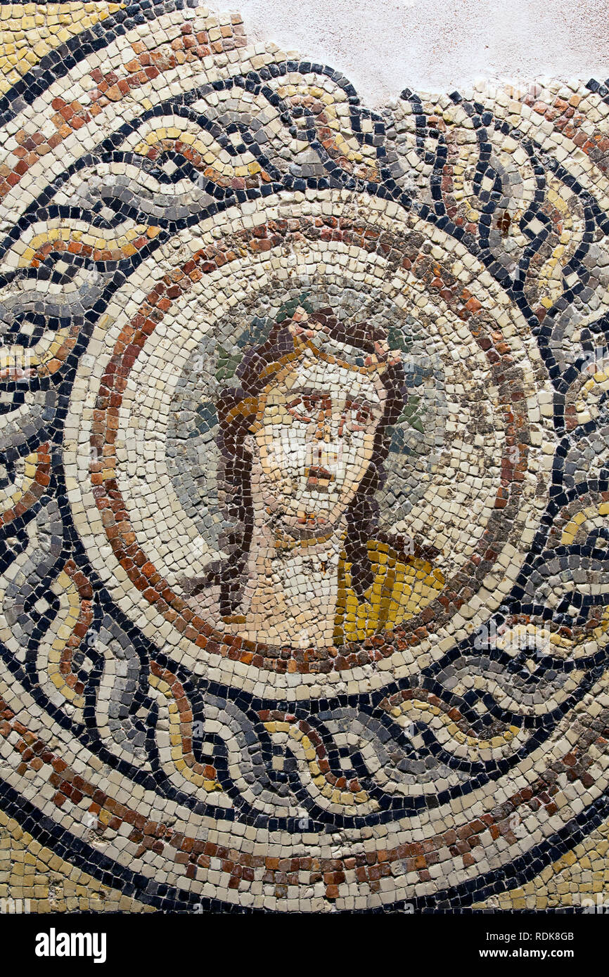 Gaziantep, Türkei - Juni 07, 2014: Dionysos portrait Mosaik in Gaziantep Das Zeugma Mosaic Museum am Juni 07, 2014. Das Zeugma Mosaic Museum in Velbert, Tur Stockfoto