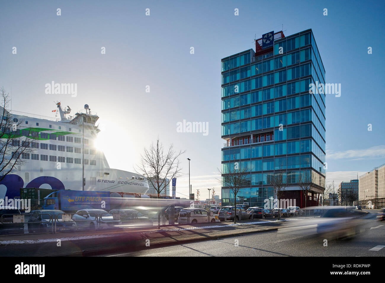 Kiel, Deutschland - 18. Januar 2019: Der Kieler Hafen Gebäude Stockfoto