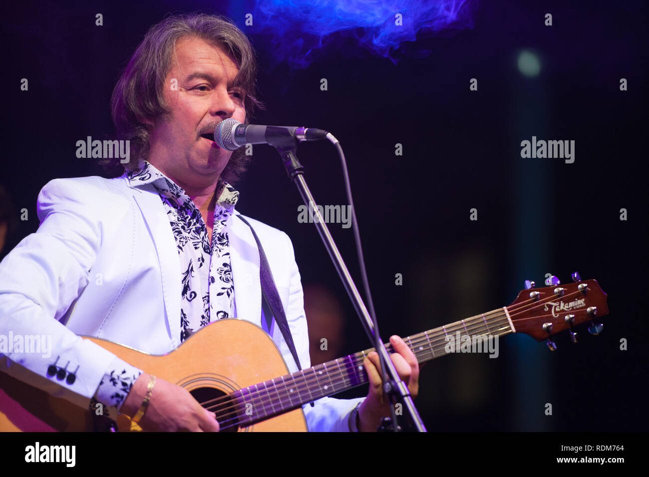 Robert Pešut, bekannt als Magnifico, ist ein slowenisches Sänger der Slowenischen und serbischer Abstammung Stockfoto