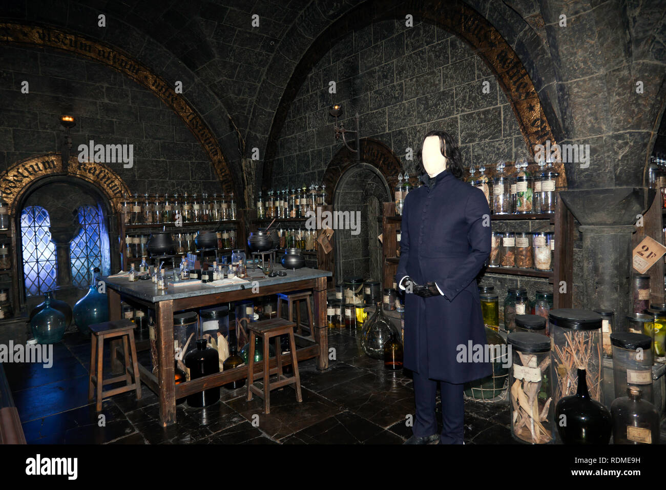 Hogwarts classroom Fotos und Bildmaterial in hoher Auflösung Alamy