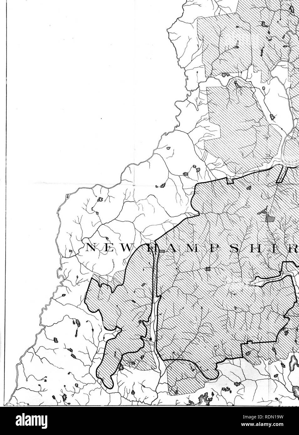 . Bericht des Sekretärs der Landwirtschaft auf den südlichen Appalachian und White Mountain Wasserscheiden. Kommerzielle Bedeutung, Fläche, Zustand, Zweckmäßigkeit, deren Erwerb für nationale Wälder und die voraussichtlichen Kosten. Waldreservate. Die NORRIS PETERS CO.^ WASHINGTON, DC. Bitte beachten Sie, dass diese Bilder sind von der gescannten Seite Bilder, die digital für die Lesbarkeit verbessert haben mögen - Färbung und Aussehen dieser Abbildungen können nicht perfekt dem Original ähneln. extrahiert. In den Vereinigten Staaten. Abt. der Landwirtschaft. Washington, Govt. drucken. aus. Stockfoto