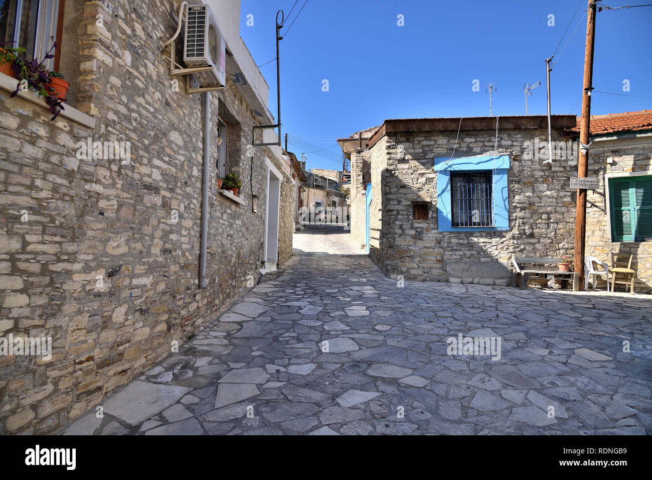 Lefkara, Zypern - 2. November. 2018. Straße im alten Dorf Lefkara, Zypern Stockfoto