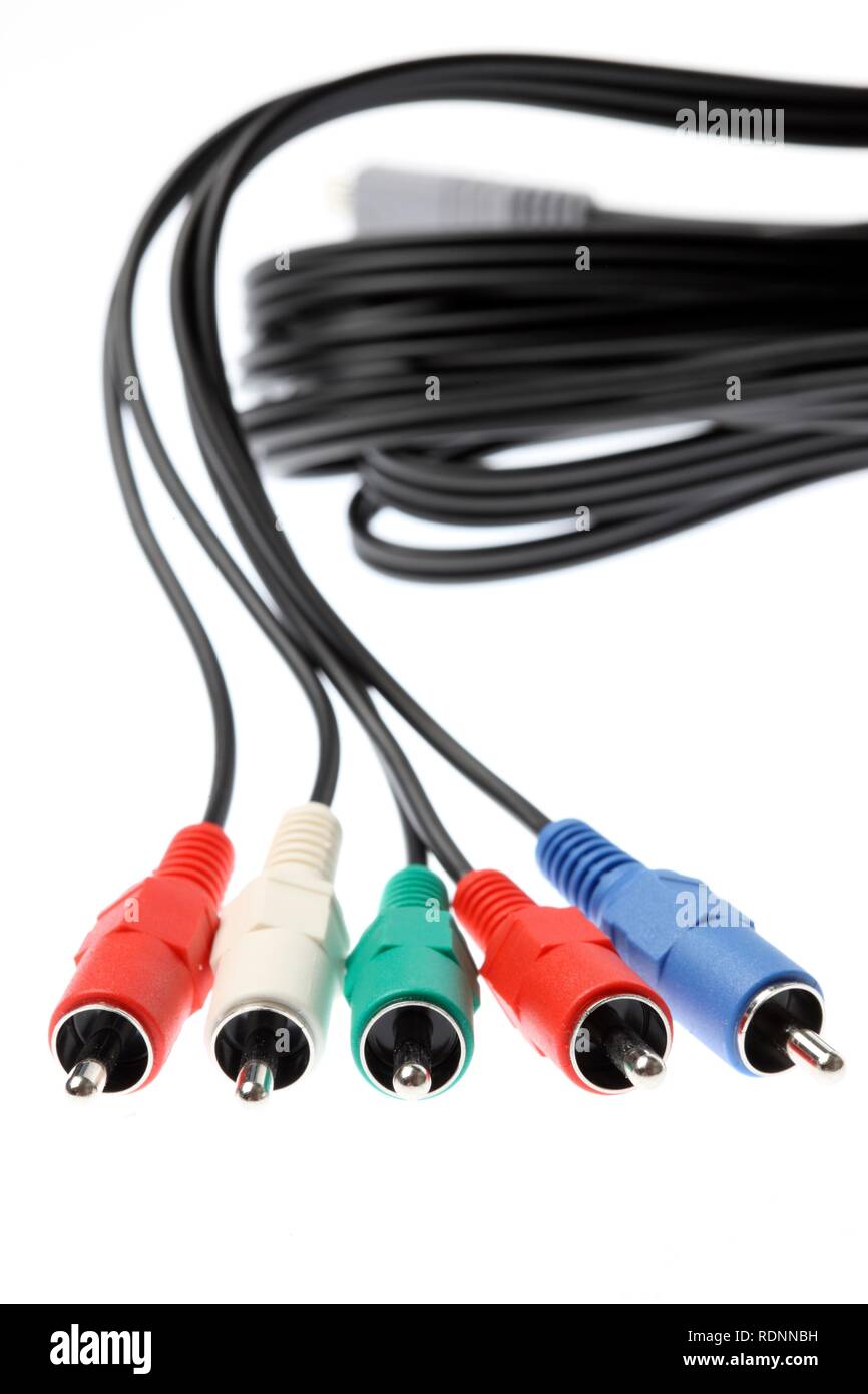 RCA-Kabel und Stecker für die Übertragung von Audio- und Videosignalen Stockfoto