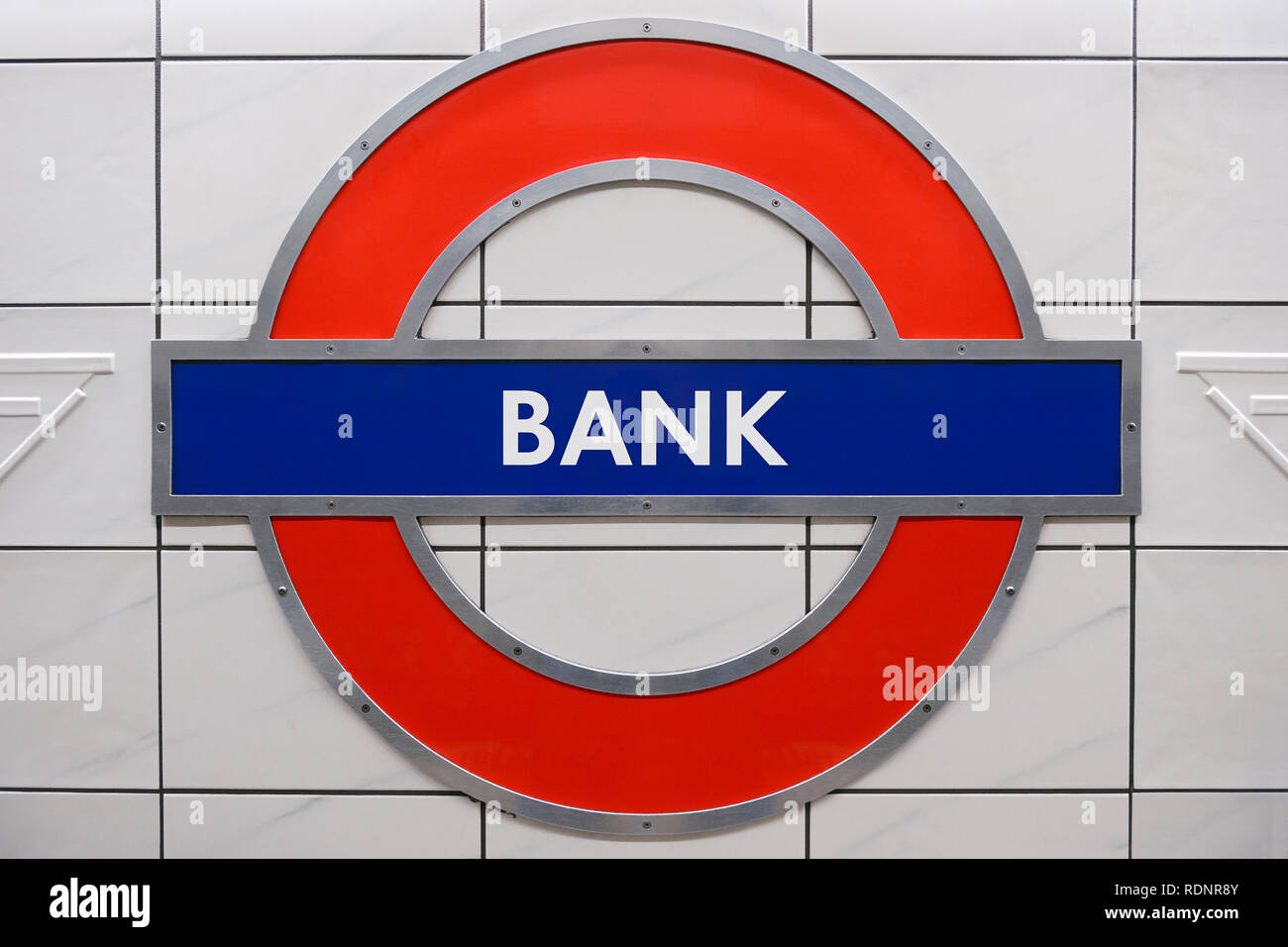 Den U-Bahnhof Bank unterzeichnen, London, Vereinigtes Königreich Stockfoto