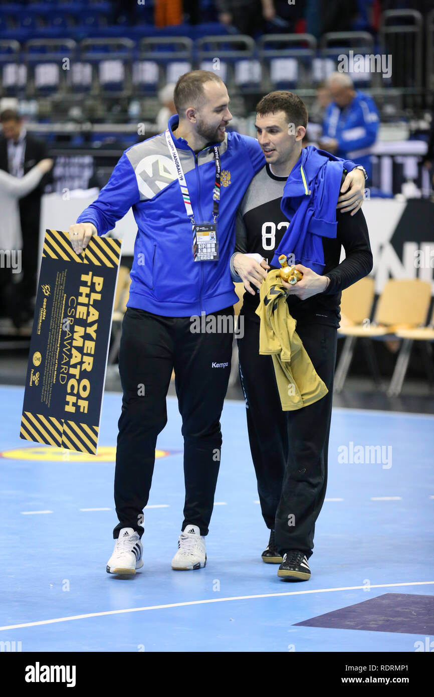 Deutschland. Berlin, Deutschland. 17. Jan 2019. IHF Handball Men's World Championship, Berlin, Deutschland. Russland Torhüter Victor Kireev gemacht 14 speichert während des Spiels und wurde zum besten Spieler der Partie: Mickael Chavet/Alamy Leben Nachrichten gestimmt. Stockfoto