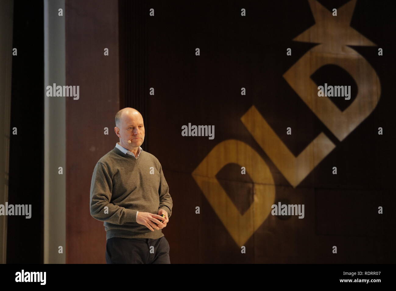 München, Deutschland. Jan, 2019 19. Albert Wenger, Union Square Ventures an der DLD-Konferenz in München 2019, EuropeÕs große Innovation Konferenz, Alte Kongresshalle, München, 19. Januar 2019 Freie Presse Bild © Picture Alliance für DLD | Verwendung weltweit Quelle: dpa/Alamy Leben Nachrichten Quelle: dpa Picture alliance/Alamy Leben Nachrichten Quelle: dpa Picture alliance/Alamy Leben Nachrichten spricht Stockfoto