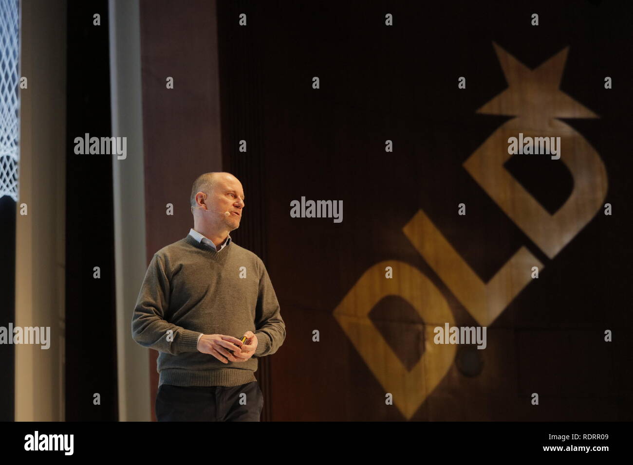 München, Deutschland. Jan, 2019 19. Albert Wenger, Union Square Ventures an der DLD-Konferenz in München 2019, EuropeÕs große Innovation Konferenz, Alte Kongresshalle, München, 19. Januar 2019 Freie Presse Bild © Picture Alliance für DLD | Verwendung weltweit Quelle: dpa/Alamy Leben Nachrichten Quelle: dpa Picture alliance/Alamy Leben Nachrichten Quelle: dpa Picture alliance/Alamy Leben Nachrichten spricht Stockfoto