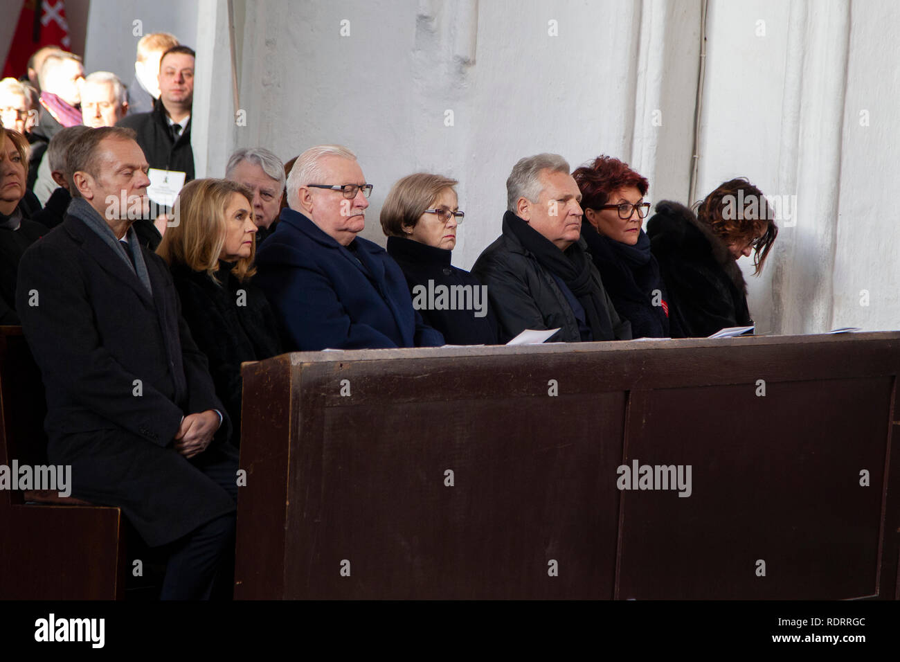 Danzig, Polen, 19. Januar 2019. Beerdigung der Bürgermeister von Danzig, Pawel Ottar, in der mariacka Basilika in Danzig. Die Urne mit der Asche in die Krypta. Credit: Slawomir Kowalewski/Alamy leben Nachrichten Stockfoto